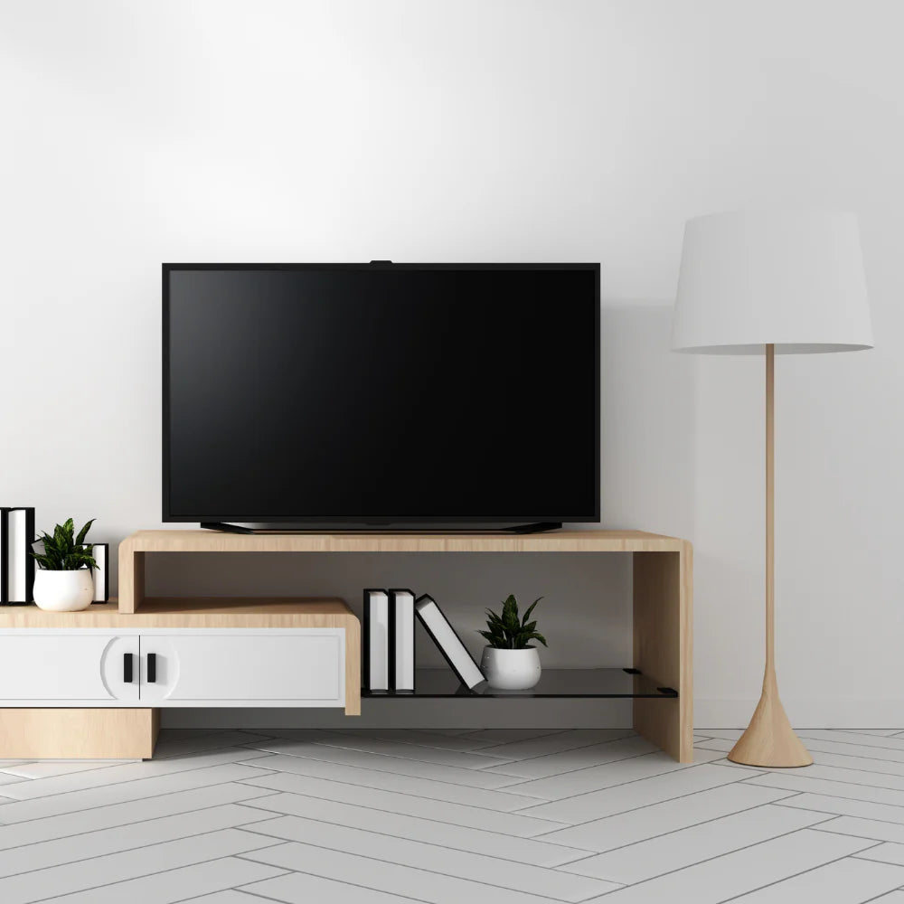How to properly light your television corner?