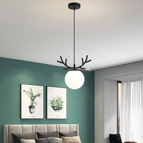 Vintage glass pendant light with modern gold finish - vue 4 sur 10
