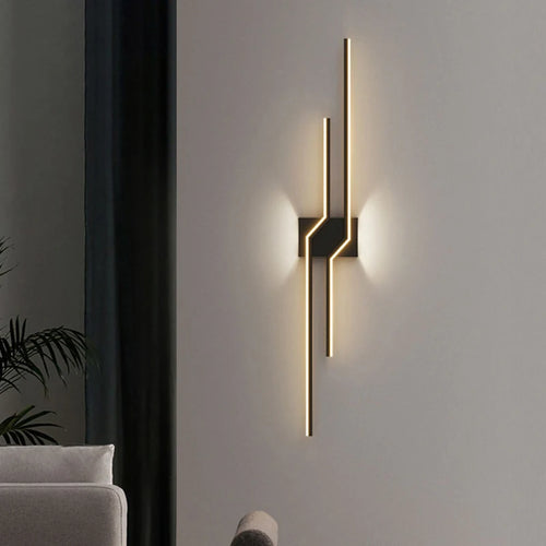 Modern black and white LED wall light for indoor home lighting - vue 2 sur 14