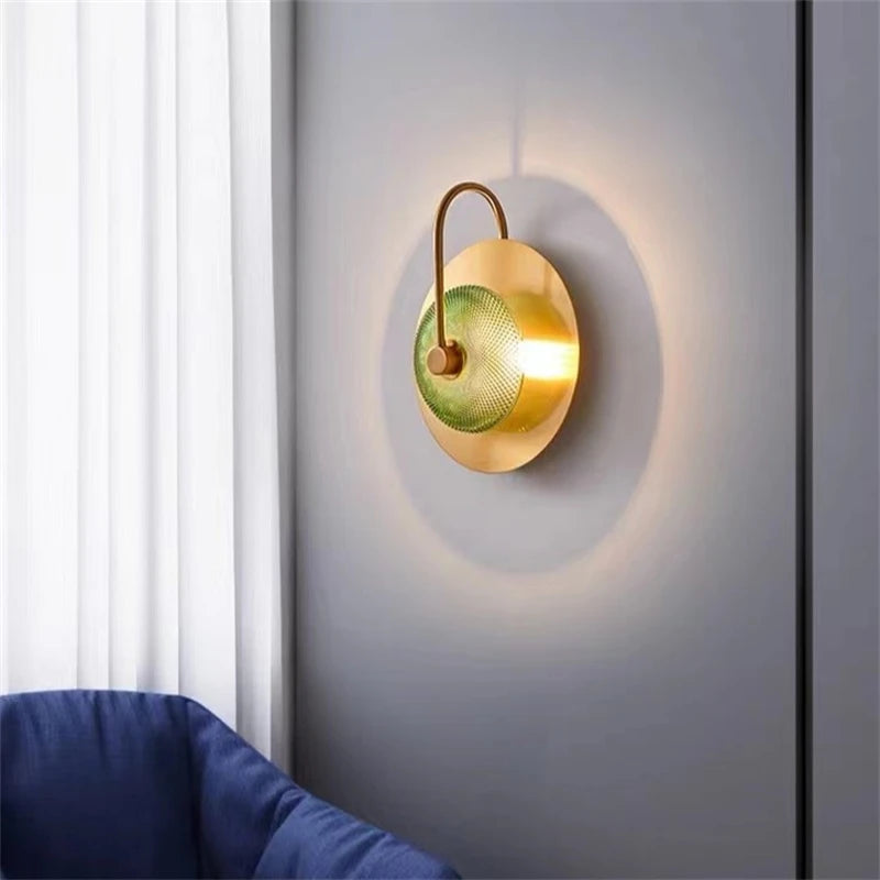 Modern and elegant crystal glass wall light