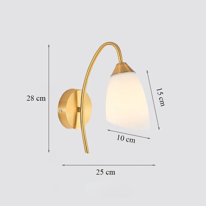 Luxury glass art deco wall light for indoor use - vue 20 sur 21