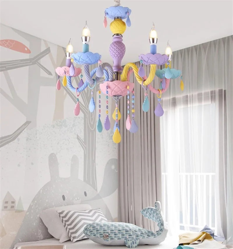 Crystal pendant chandelier for modern and festive decoration - vue 5 sur 6