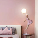Creative and modern balloon wall light for children's room