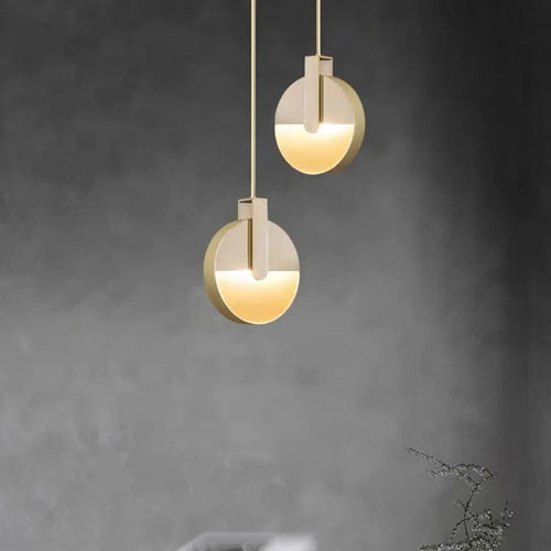 Creative glass pendant light for elegant interiors - vue 3 sur 7