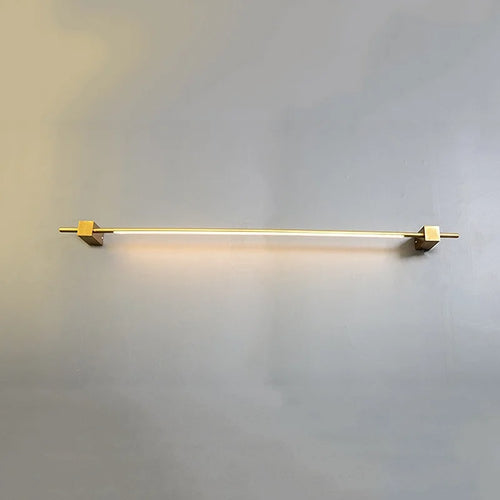 Modern geometric strip wall light - vue 2 sur 8