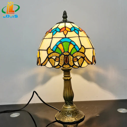 Baroque Tiffany-style bedside lamp in antique glass and metal