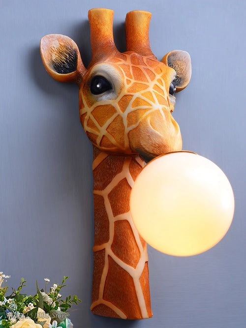 Modern cartoon LED giraffe wall light for children's room or living room - vue 5 sur 5