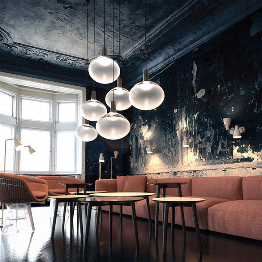 Italian design glass pendant light for modern interiors - vue 4 sur 9