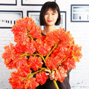 Set of 12 artificial maple leaves for autumn decoration