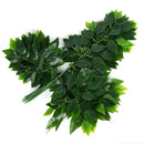 Set of 12 artificial maple leaves for autumn decoration