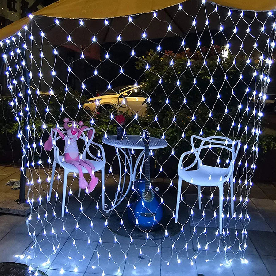 Waterproof solar LED net light for outdoor garden decoration