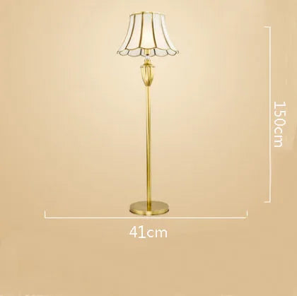 lampadaire en verre et cuivre pour intérieur élégant - vue 9 sur 8