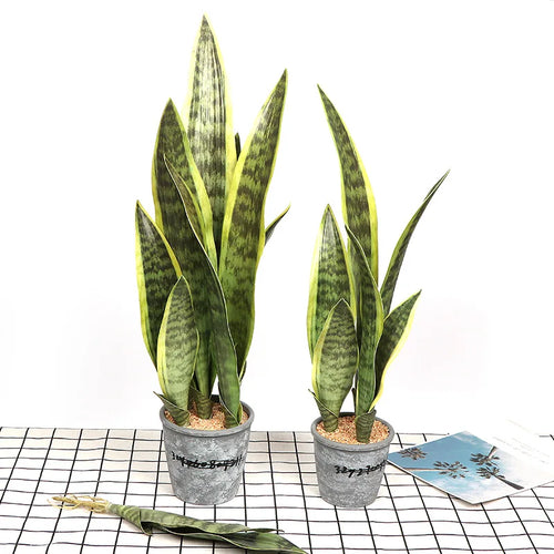 Artificial succulent aloe vera plants for indoor and outdoor decoration - vue 2 sur 16
