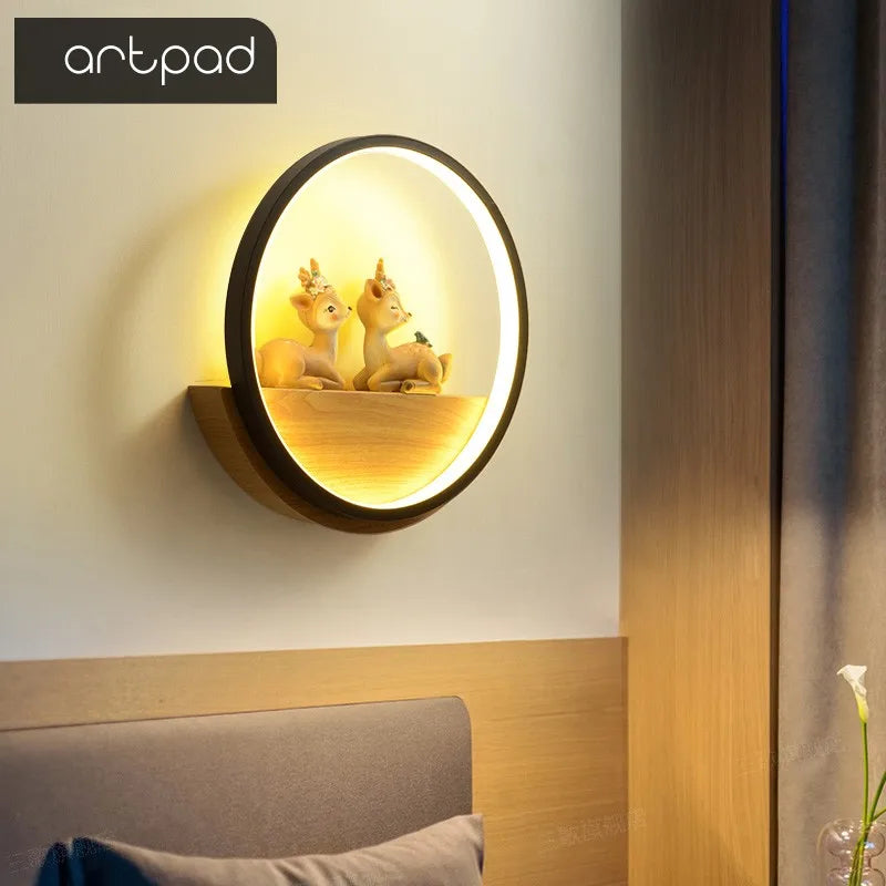 Decorative wooden LED wall light for children's room