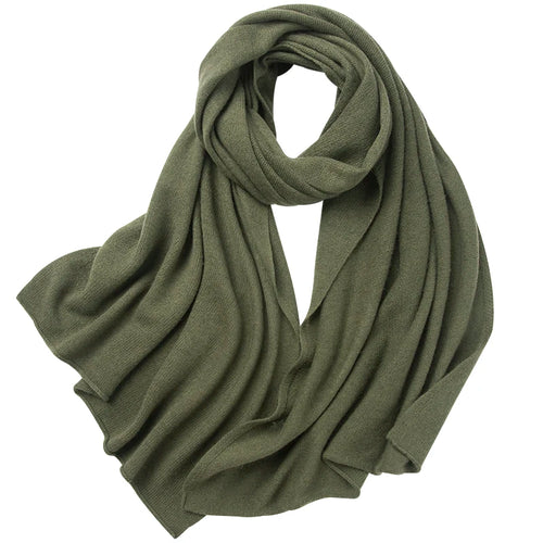 Elegant knitted cashmere scarf with fringes for winter