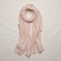 Elegant pure cashmere knitted scarf with fringes