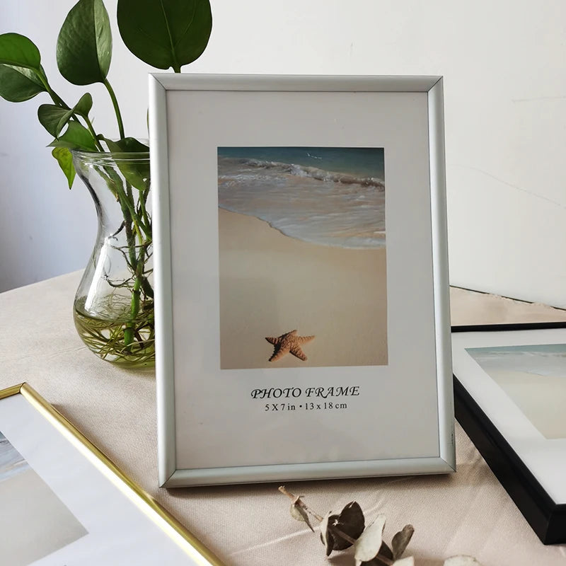 Aluminium photo frame for modern wall decor - vue 9 sur 9