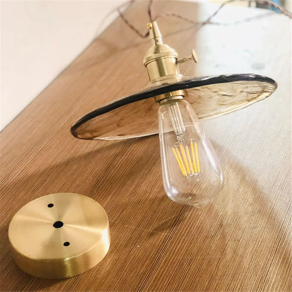 Vintage nordic style glass and brass pendant light - vue 6 sur 6