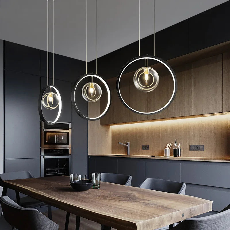 Black metal pendant light with adjustable cord for indoor lighting - vue 5 sur 25