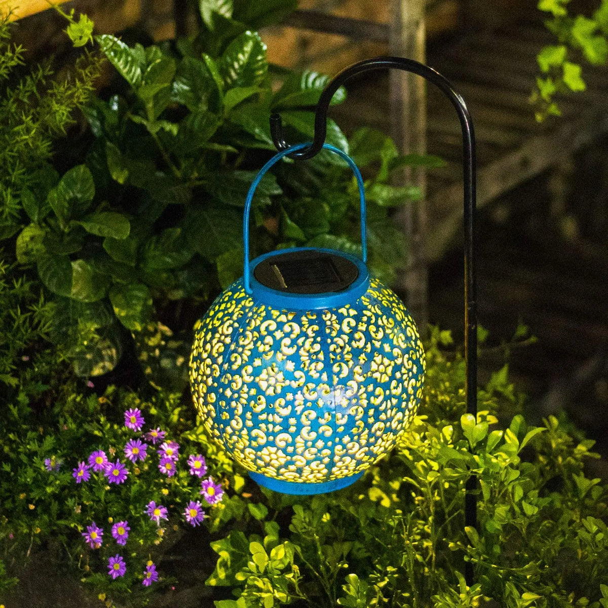 Decorative solar hanging lantern for outdoor garden - vue 6 sur 8
