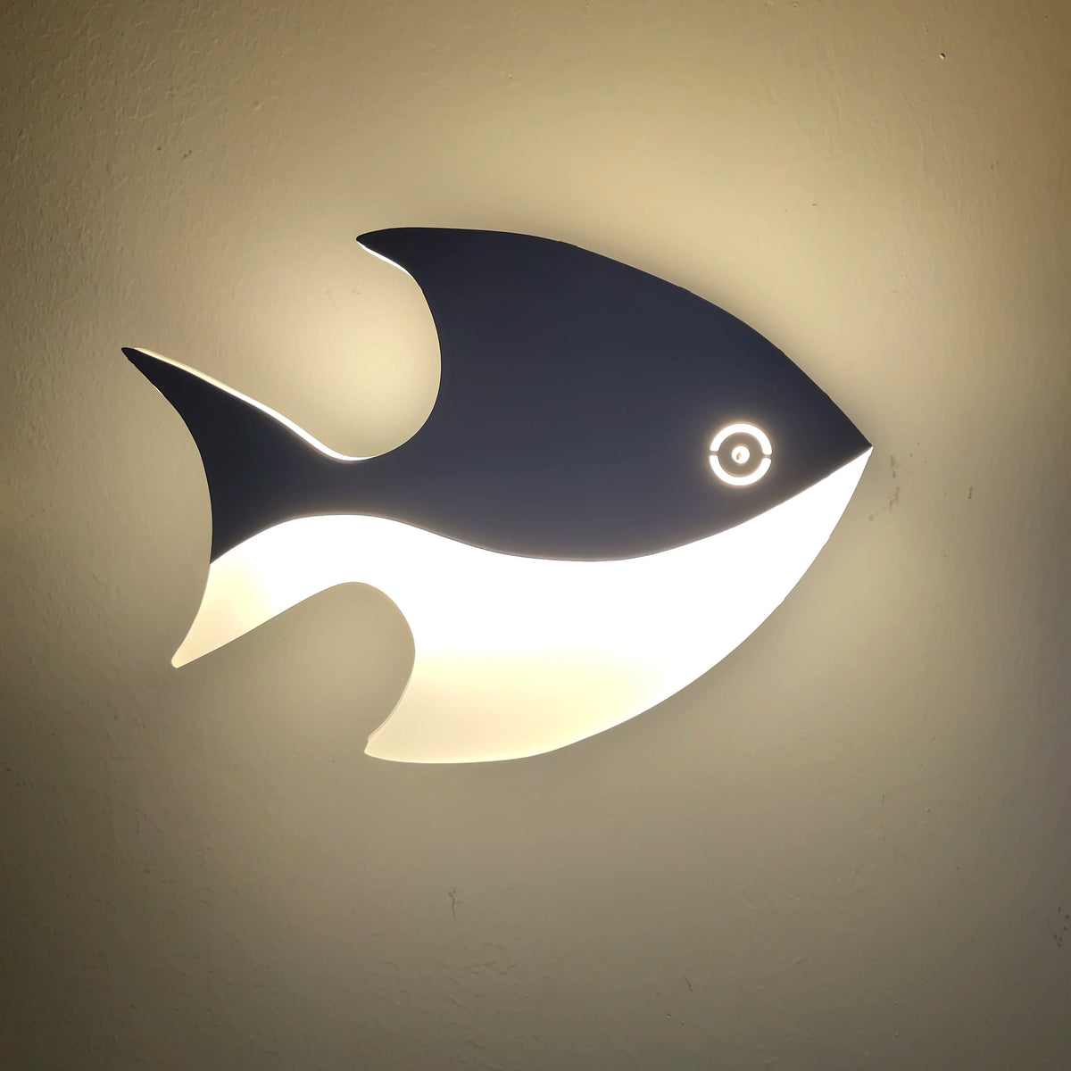 Creative acrylic fish-shaped LED wall light for children