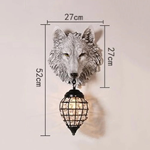 Vintage resin wolf wall light with LED - vue 6 sur 7