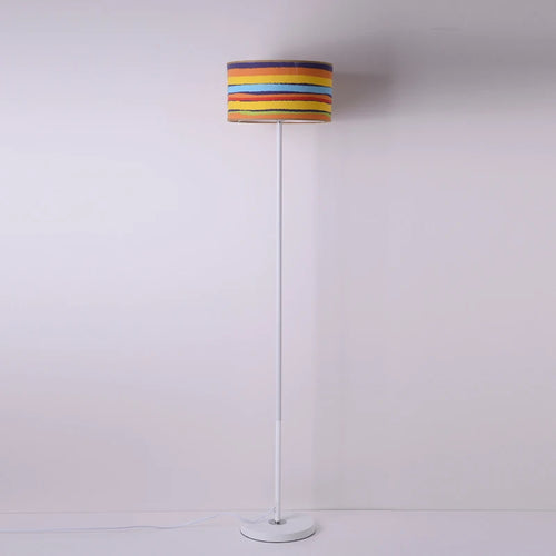Minimalist bedside lamp with creative foot switch - vue 3 sur 10
