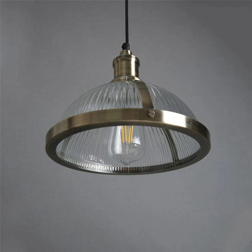 Vintage clear glass hanging lamp for nostalgic ambience - vue 2 sur 7