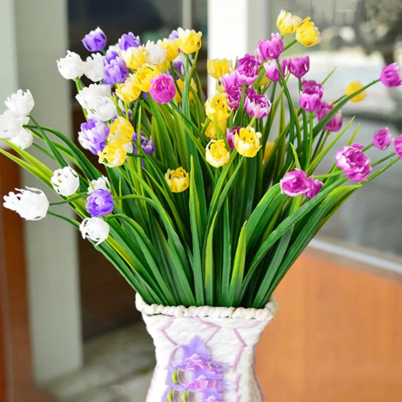Artificial mini tulip bouquet for spring decoration