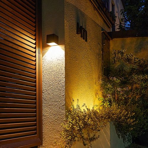 Outdoor solar wall light with motion sensor, IP65 waterproof - vue 6 sur 9