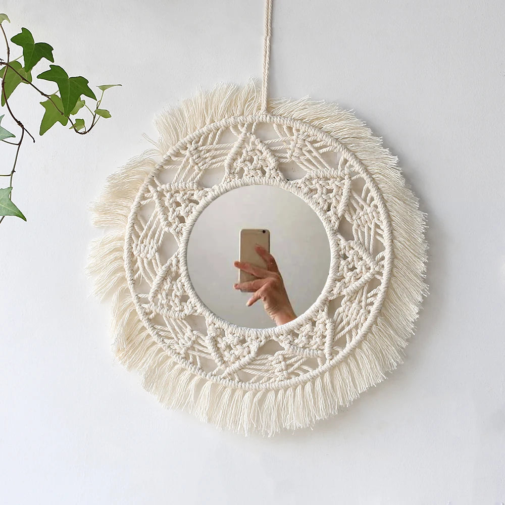 Boho-style macramé wall mirror for interior decoration - vue 12 sur 14