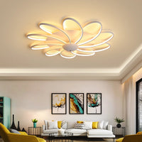 Modern chandelier for elegant and versatile indoor lighting