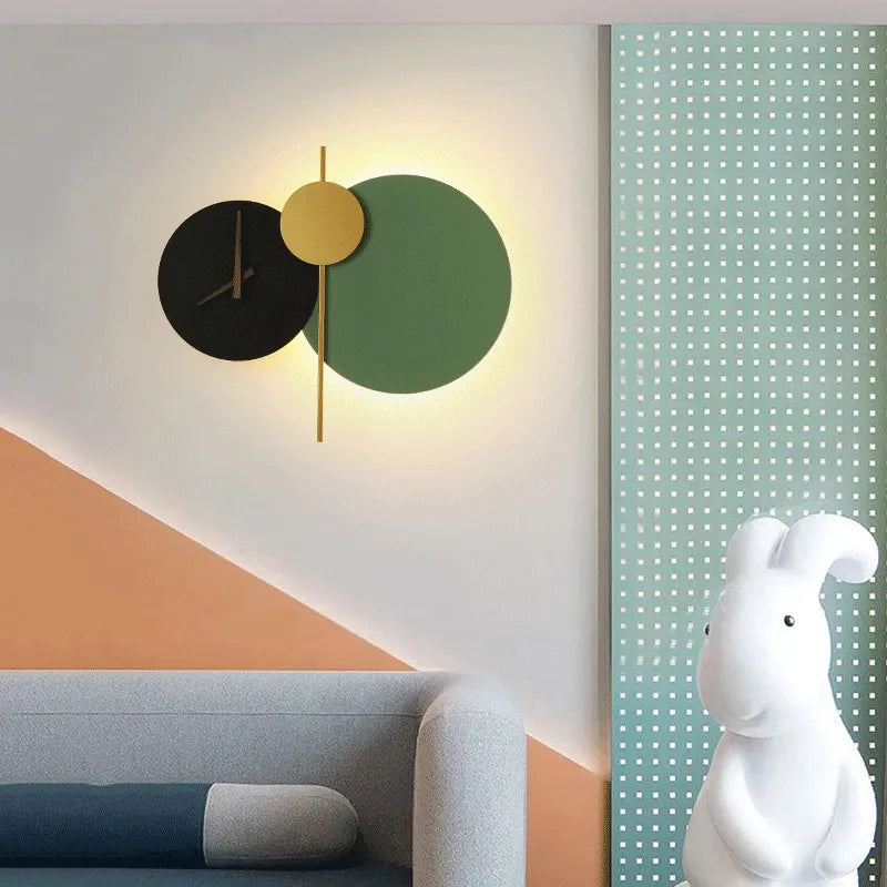 Modern design LED wall light for an elegant interior - vue 5 sur 12