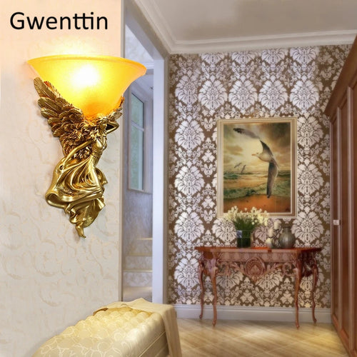 Modern goddess angel art deco wall light with elegant design for interiors - vue 10 sur 10