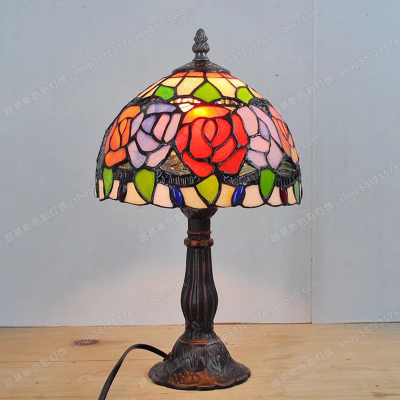 Tiffany style glass table lamp with decorative flowers