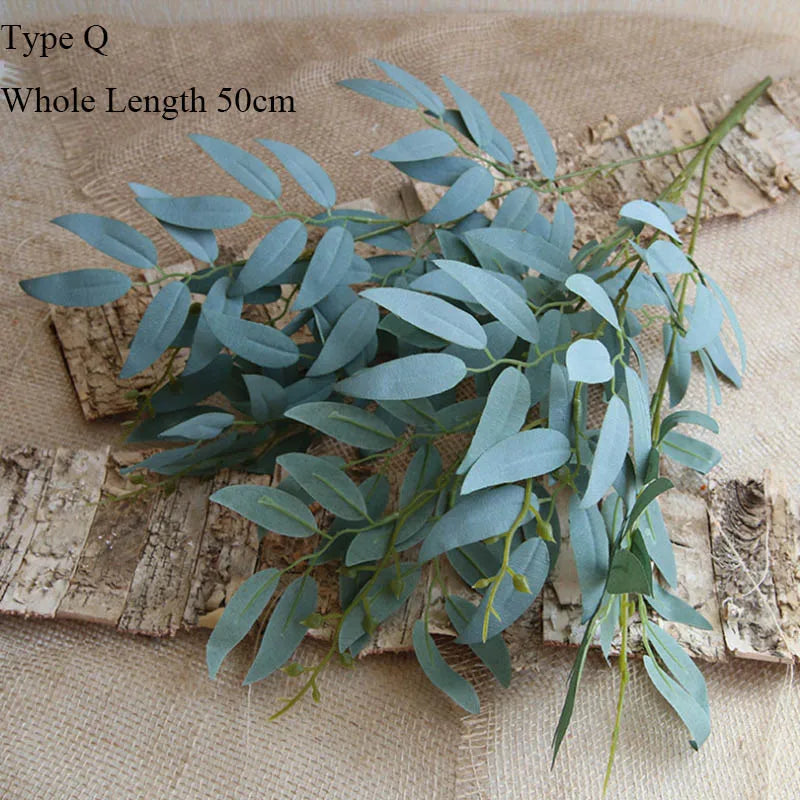 Eucalyptus tree branch with round leaves retro artificial foliage decoration - vue 7 sur 10