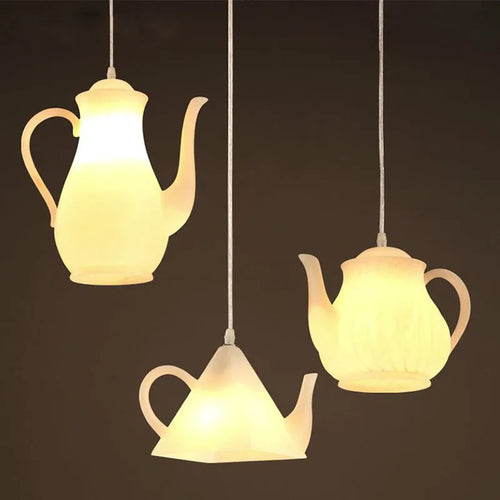 Resin pendant light with teacup and teapot - vue 2 sur 7