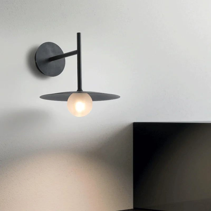 Modern nordic wall light creative flying saucer design