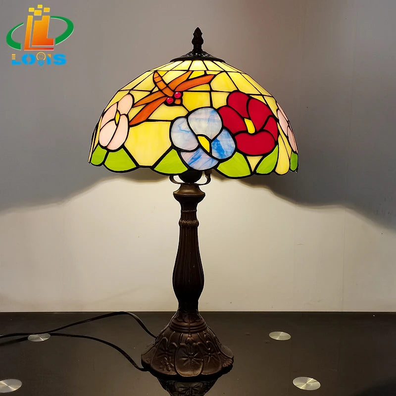 Tiffany style table lamp with flowers and dragonflies decorative
