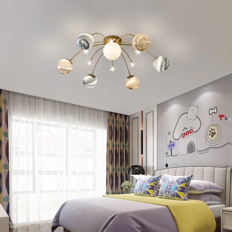 Children's glass chandelier with bright modern design for bedroom - vue 4 sur 7