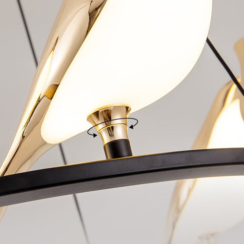 Luxury LED designer chandelier with golden magpie birds - vue 8 sur 9