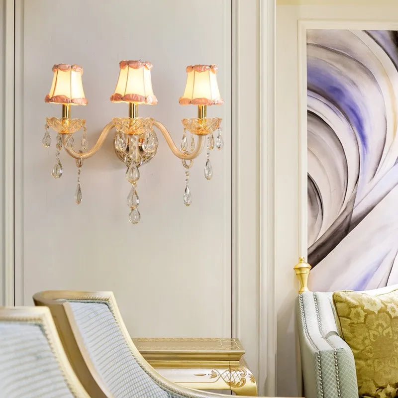 Modern minimalist wall light for elegant and decorative interiors - vue 4 sur 12