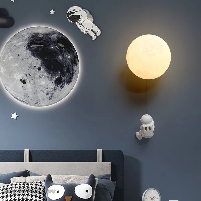 Astronaut wall light with 3D moon for children's bedside