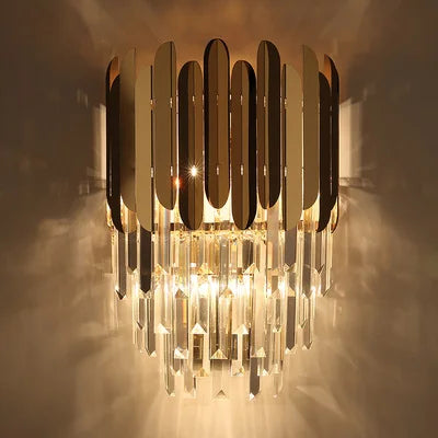modern crystal wall light, bright and elegant design