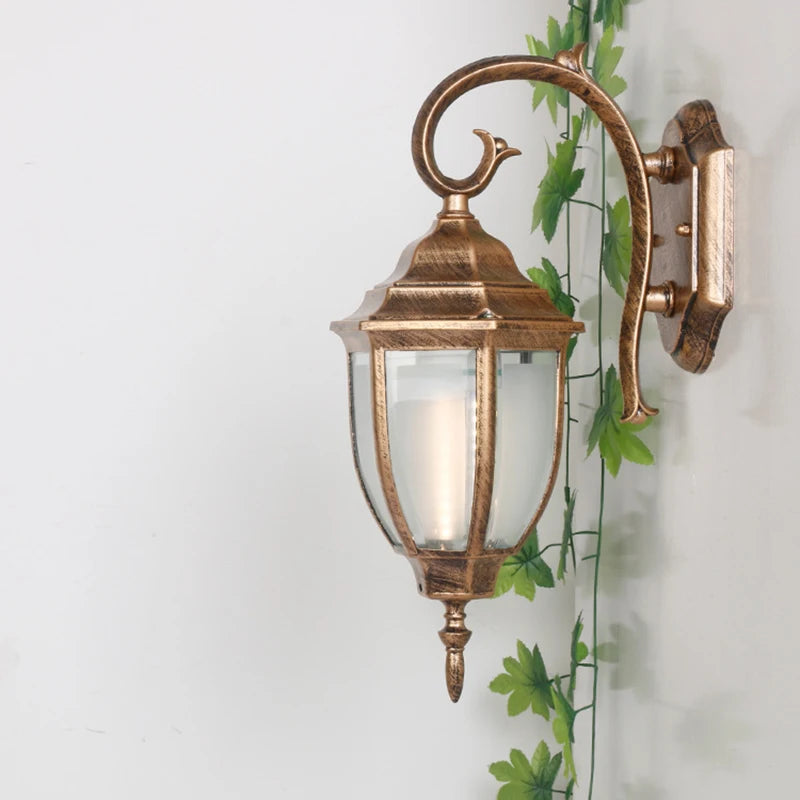 Waterproof outdoor wall light in retro European style - vue 4 sur 8