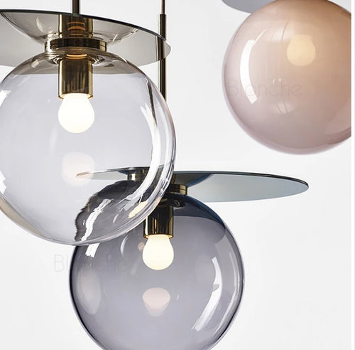 Modern glass pendant light with nordic LED lighting - vue 5 sur 11