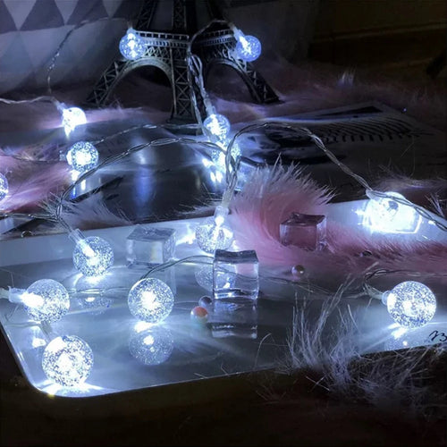 LED crystal ball string lights for festive decorations - vue 5 sur 9