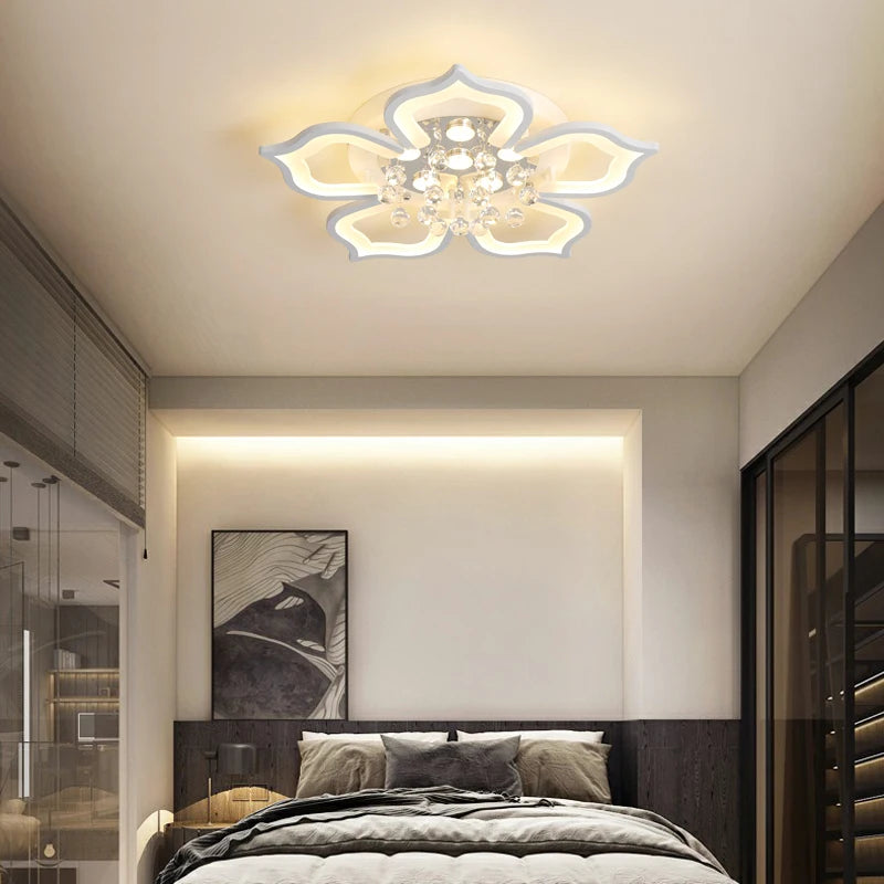 Creative hollow carved luxury LED ceiling light for interior decoration - vue 6 sur 10