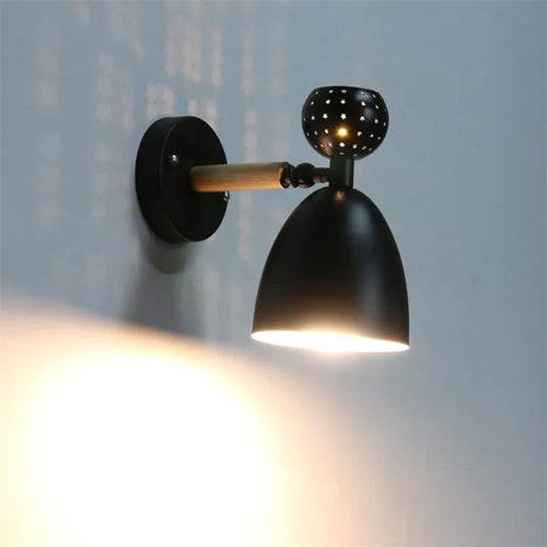 Modern Nordic wooden wall light for reading - vue 12 sur 13