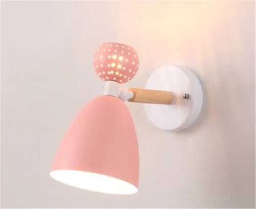 Modern Nordic wooden wall light for reading - vue 13 sur 13